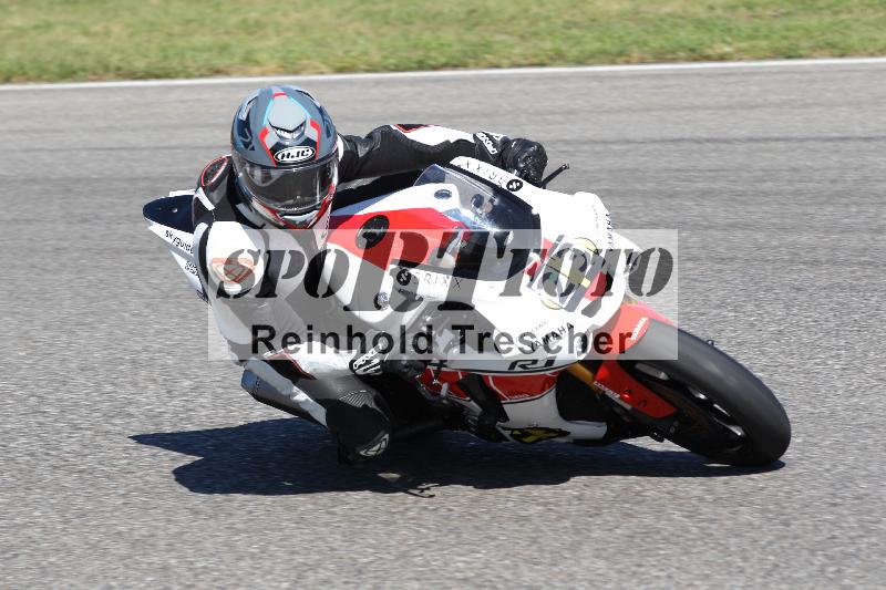 /Archiv-2025/48 25.08.2025 Cornu Master School ADR/blau-bleu/23